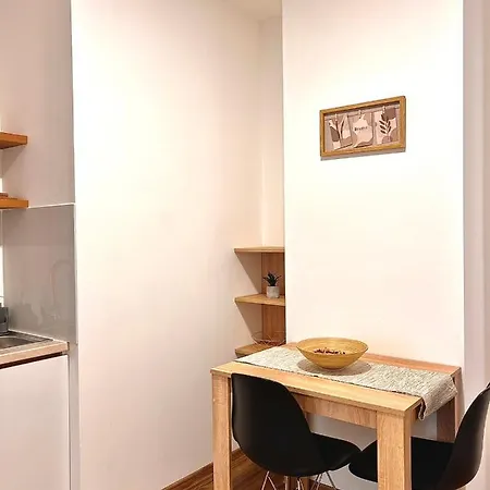 Dani Lux Center בלגרד