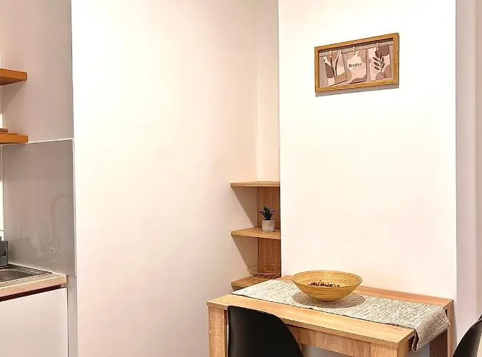 Dani Lux Center بلغراد