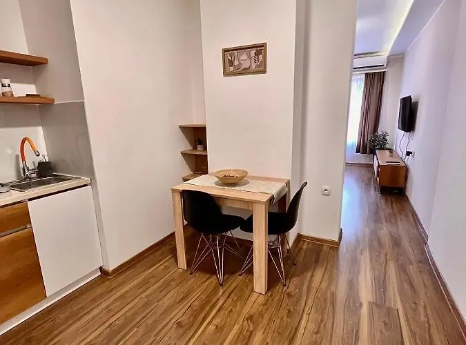 Dani Lux Center بلغراد