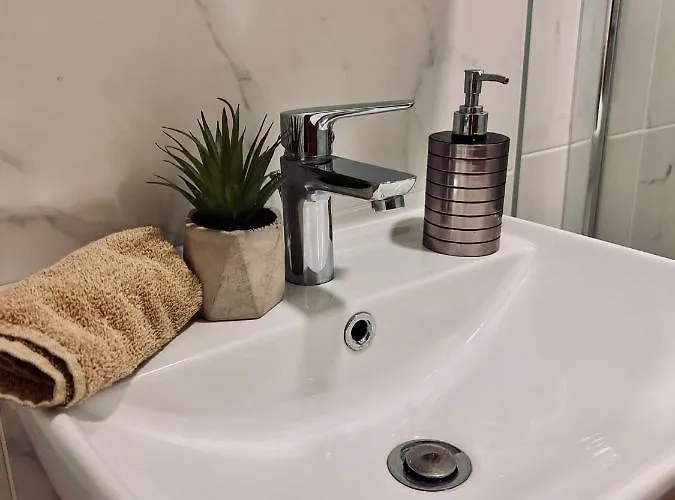 Dani Lux Center بلغراد